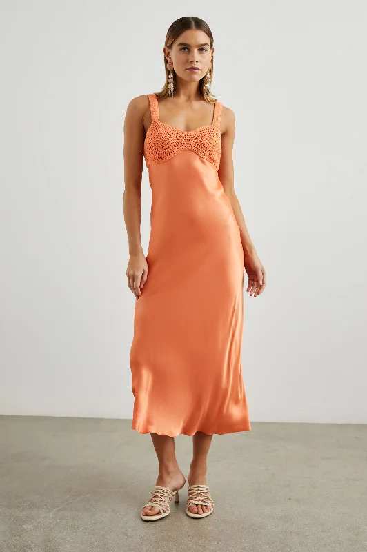 LAURA DRESS - PAPAYA