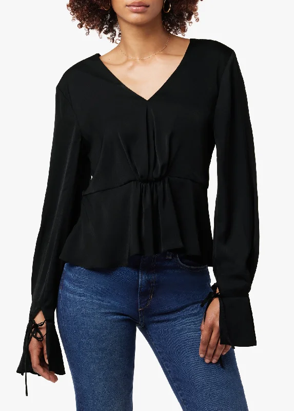 THE SERENA TOP