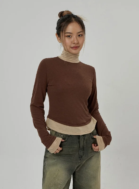 Layered Two Color Turtleneck CD26