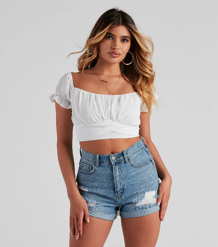 Sweet And Stylish Puff-Sleeve Crop Top