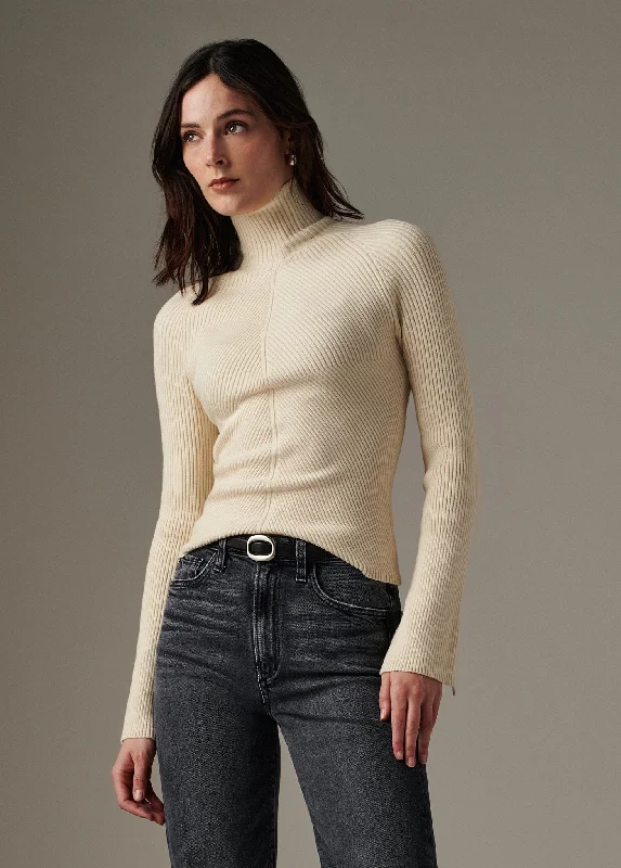 THE PALMER TURTLENECK